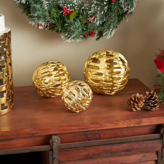 Aluminum Metallic Abstract Cutout Orbs Set Gold {3}