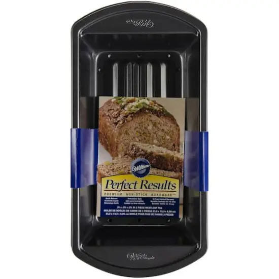 Wilton&reg; Meatloaf Pan Baking Set {1}