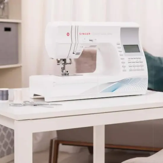 SINGER&reg; 9960 Quantum Stylist&trade; Computerized Sewing Machine {6}