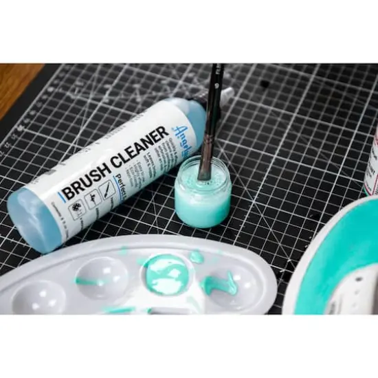 Angelus&reg; Brush Cleaner {5}