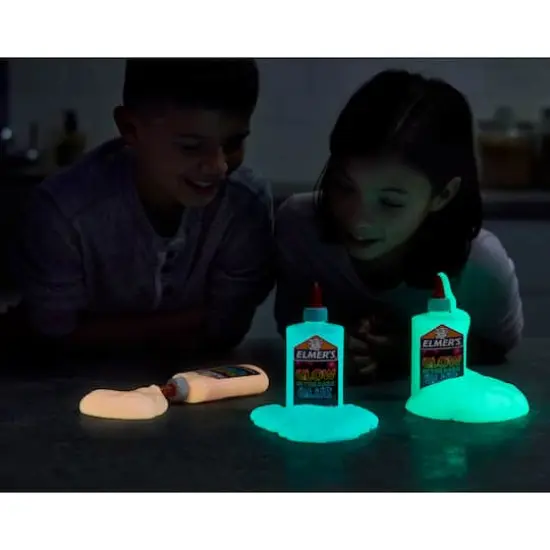 Elmer's&reg; Glow-in-the-Dark Slime Kit {4}