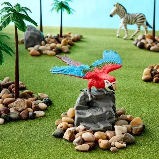 Safari Ltd&reg; Green Winged Macaw {3}