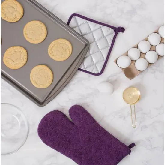 DII&reg; Terry Oven Mitts, 2ct. Eggplant {5}
