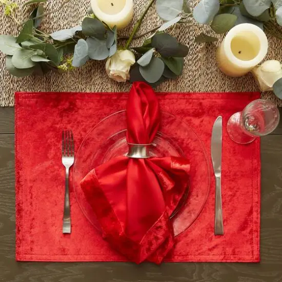 DII&reg; Velvet Placemats, 4ct. Red {5}