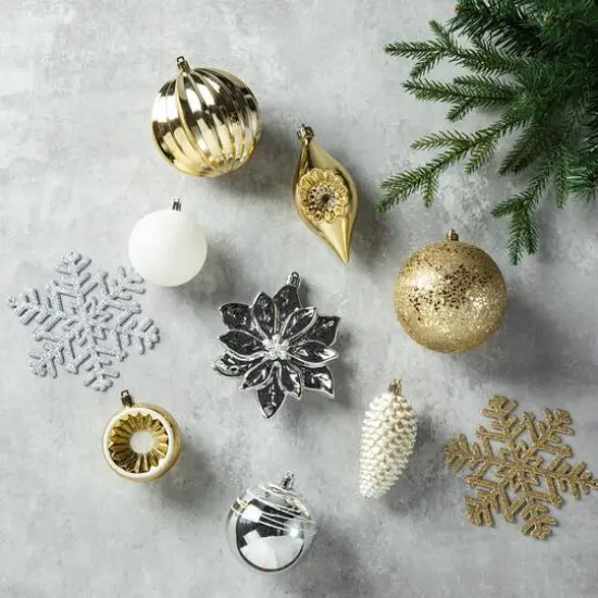 Glitzhome® 160 Pack Elegant Silver & Gold Deluxe Boxed Shatterproof Ornaments {4}