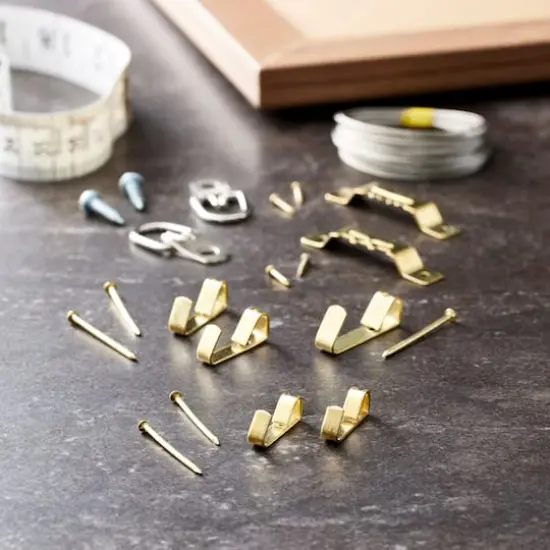 Picture Hanging Kit {3}