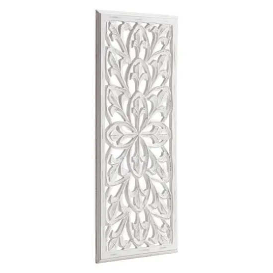 Habitat Augustus White Leaner Wood Wall Medallion {6}