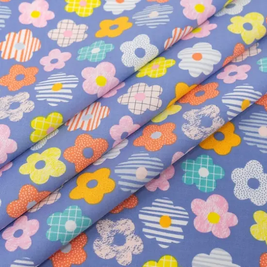 SINGER Modern Daisy Cotton Fabric Bundle {9}