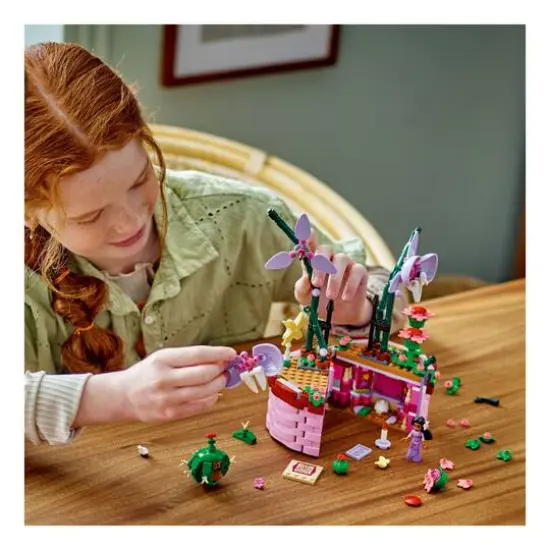 LEGO&reg; Disney&reg; Encanto Isabela's Flowerpot {6}
