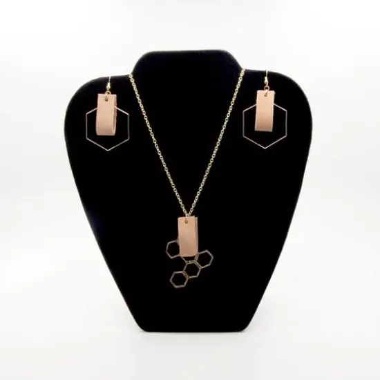 Realeather&reg; 8.5" x 11" Suede Trim Piece Suede Beige {7}