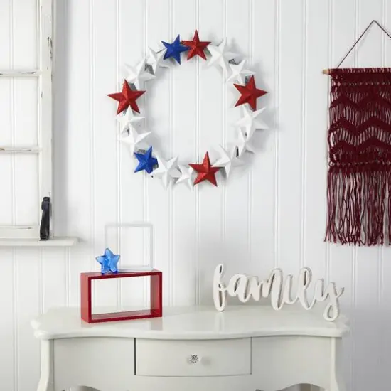 21" Americana Wreath with Stars {4}