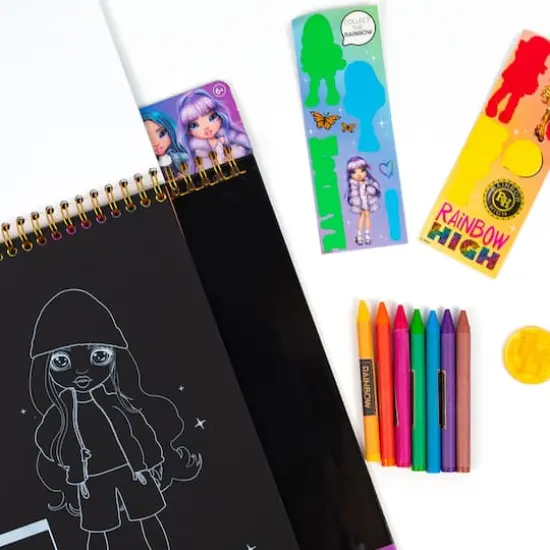 Rainbow High Scratch 'n Style Fashion Sketchbook {4}