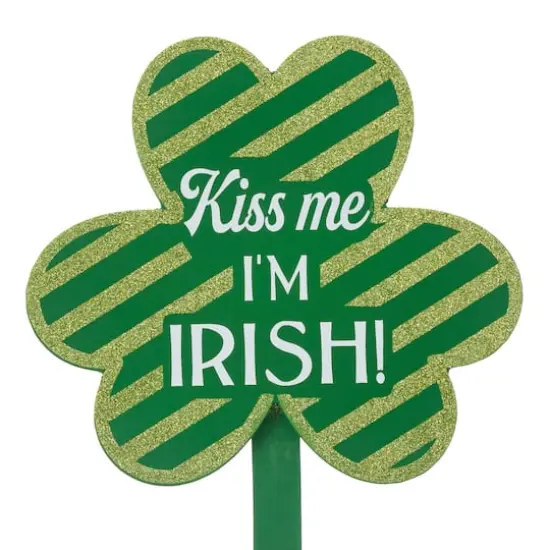 Glitzhome&reg; 15" Wooden St. Patrick's Shamrocks Yard Stake D&eacute;cor, 3ct. {7}