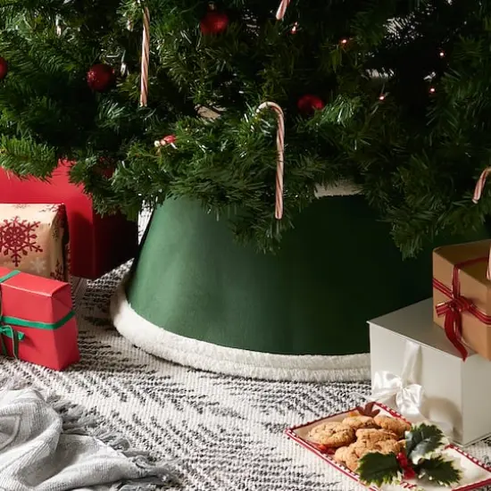 DII&reg; Green Holiday Tree Collar {3}