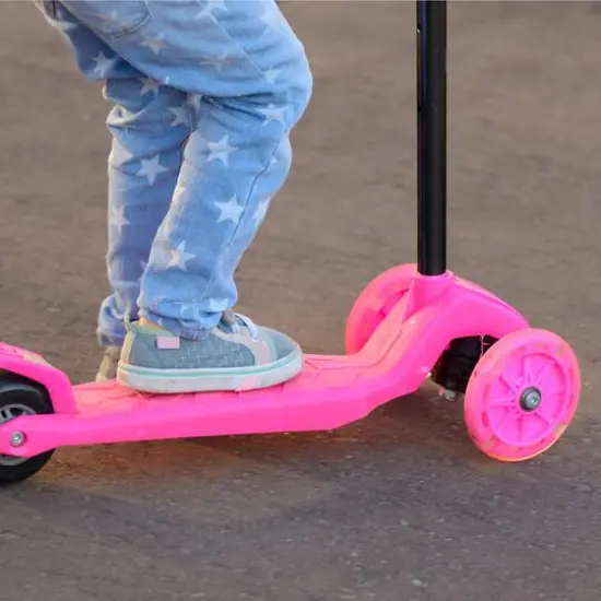 Toy Time Pink Beginner 3-Wheel Scooter {8}