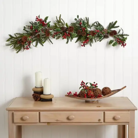 4.5ft. Holly Berry Garland {5}