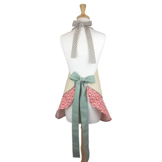 DII&reg; Gather Together Ruffle Apron {5}
