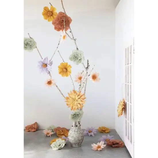 Hello Honey&reg; Yellow Handmade Paper Flower Wall D&eacute;cor {3}