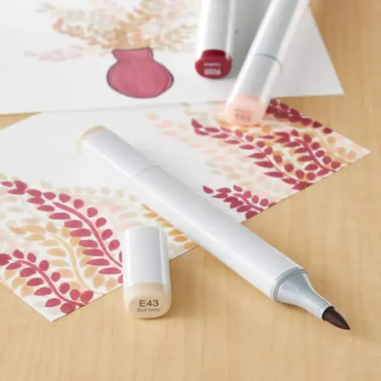 Copic&reg; Sketch Marker, EarthsE43 Dull Ivory {3}