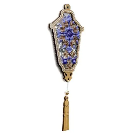 Wonderland Crafts Blue Lantern Christmas Ornament Bead Embroidery Kit {6}