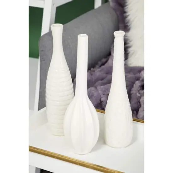 CosmoLiving by Cosmopolitan White Stoneware Modern Vase Set {10}