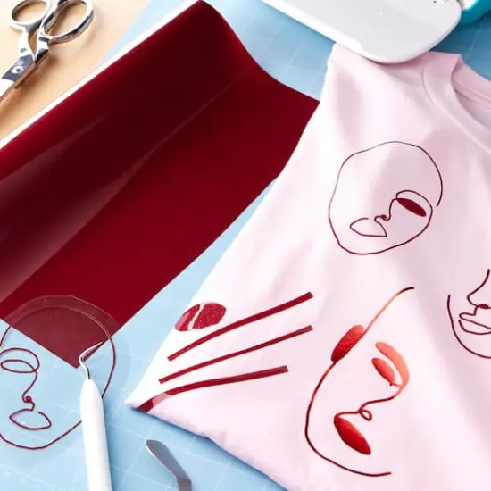 Siser&reg; EasyWeed&reg; Heat Transfer Vinyl, 36" Cardinal {3}