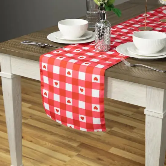 72" Checkered Heart Valentine's Day Table Runner {3}