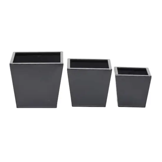 Grey Modern Planter, Set of 3" 7", 6", 5" {1}
