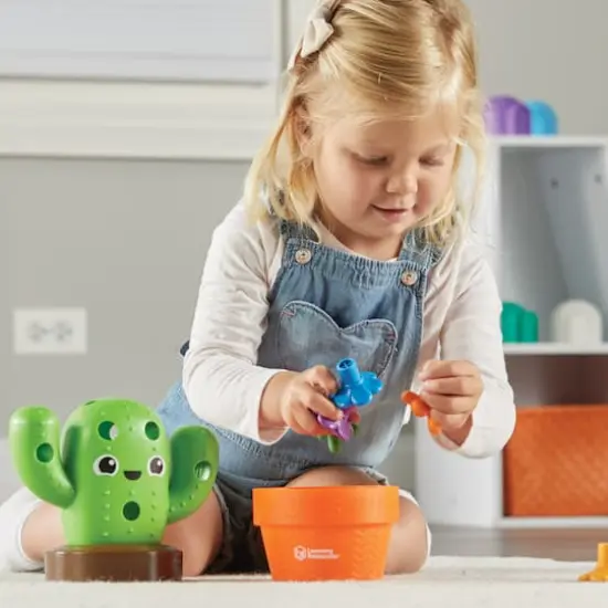 Learning Resources Carlos the Pop & Count Cactus {3}