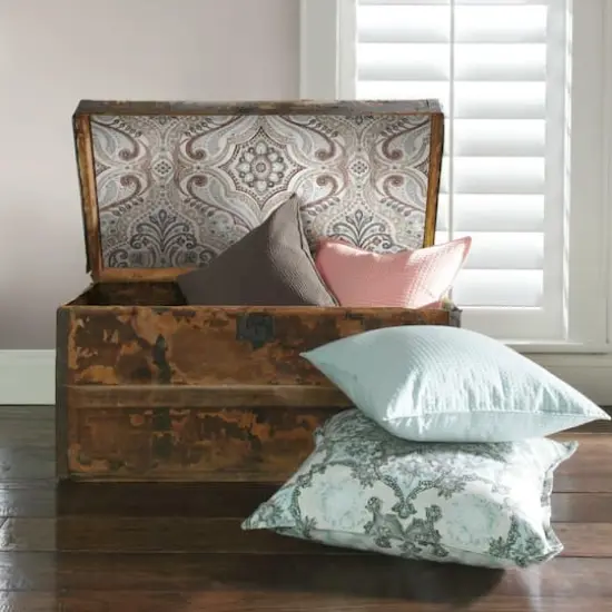 RoomMates Bohemian Damask Peel & Stick Wallpaper Beige and Red and Blue {4}