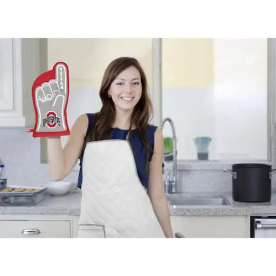 Quilted No.1 Oven Mitt Ohio State Buckeyes {6}