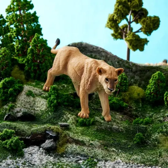 Safari Ltd&reg; Lioness {3}