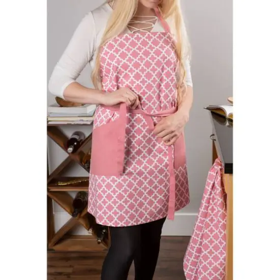 DII&reg; Lattice Print 2-Pocket Apron Pink {4}
