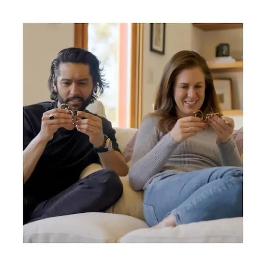 Hanayama Level 2 Cast Puzzle - A&A {9}