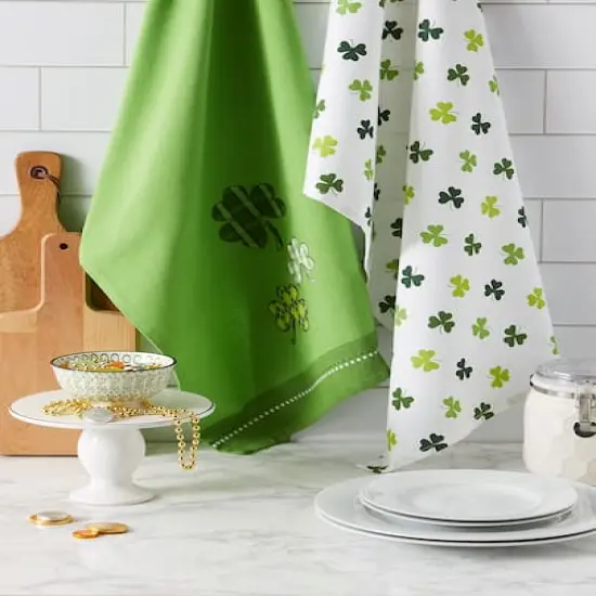 DII&reg; Green & White Shamrock Lucky Day Dishtowels, 2ct. {6}