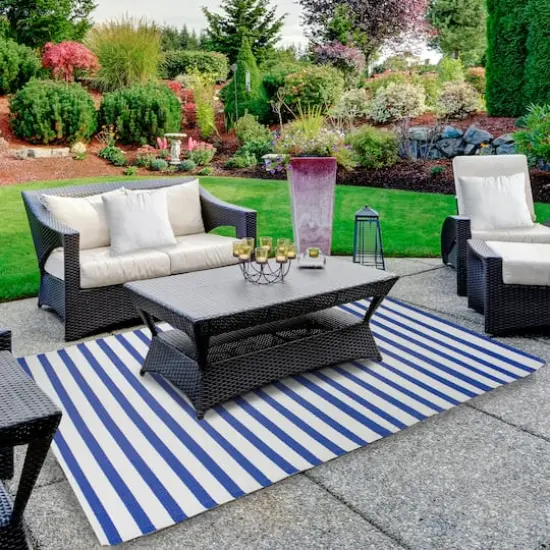 Blue & White Striped Rectangular Outdoor Area Rug, 4ft. x 6ft. {3}
