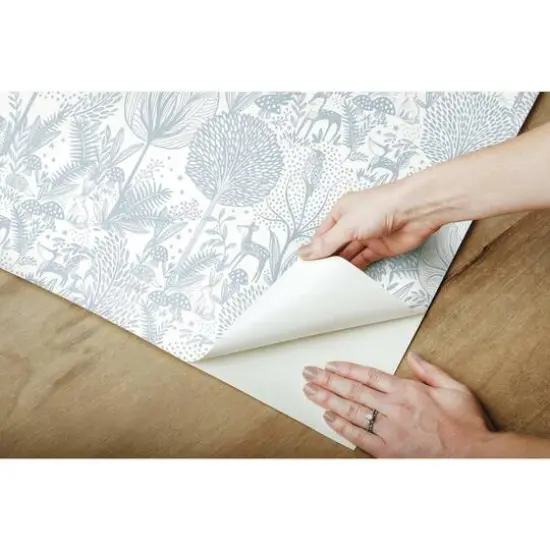 Roommates Forest Friends Peel & Stick Wallpaper Blue/White {10}