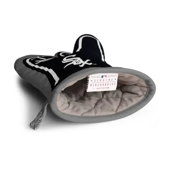MLB #1 Oven Mitt Chicago White Sox {5}