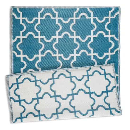 DII&reg; Storm Blue & White Lattice Outdoor Rug, 4ft. x 6ft. {1}