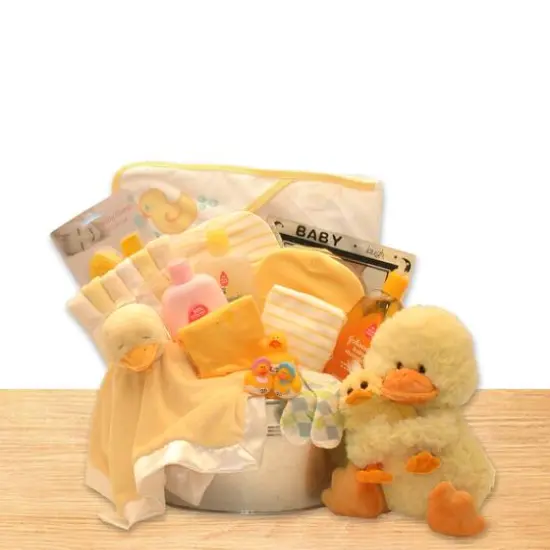 Deluxe Bath Time Baby New Baby Yellow Basket {1}