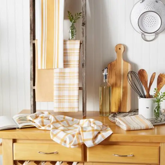 DII&reg; Woven Dish Towels, 5ct. Honey Gold {4}