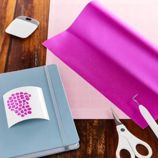 Cricut&reg; Premium Vinyl&trade; Shimmer, 12" x 48" Fuchsia {3}