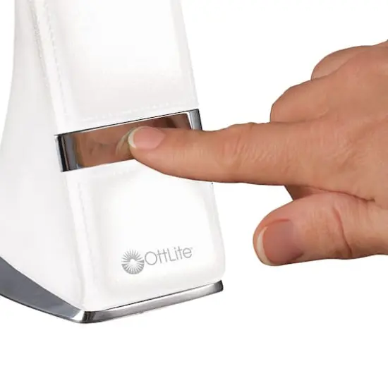 Ottlite Craft Anywhere Rechargeable LED Task Lamp {7}