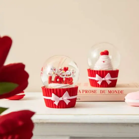 Glitzhome&reg; 3.25" Valentine's Cupcake Waterglobes Set {3}