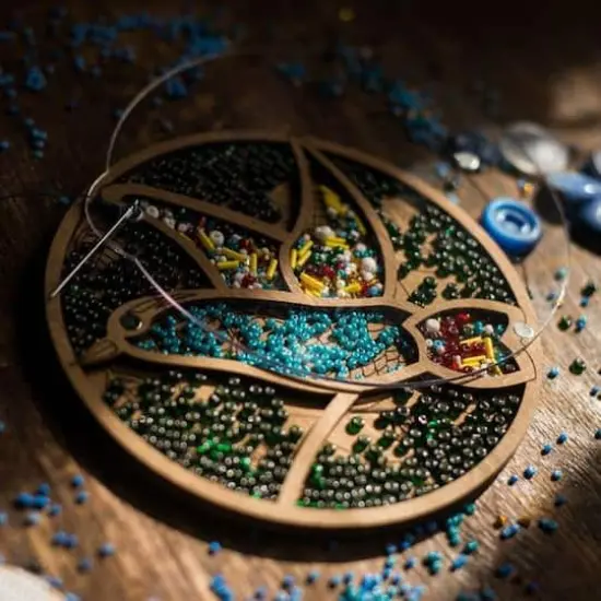 Wonderland Crafts 5.5" Bird Bead Organizer With Transparent Cover {4}