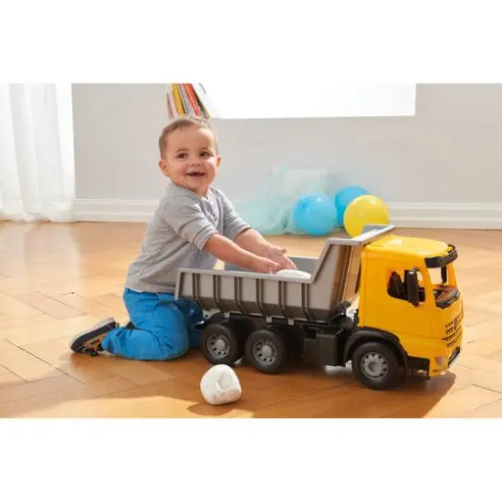 LENA&reg; Toys Giant Dump Truck Play Vehicle {6}