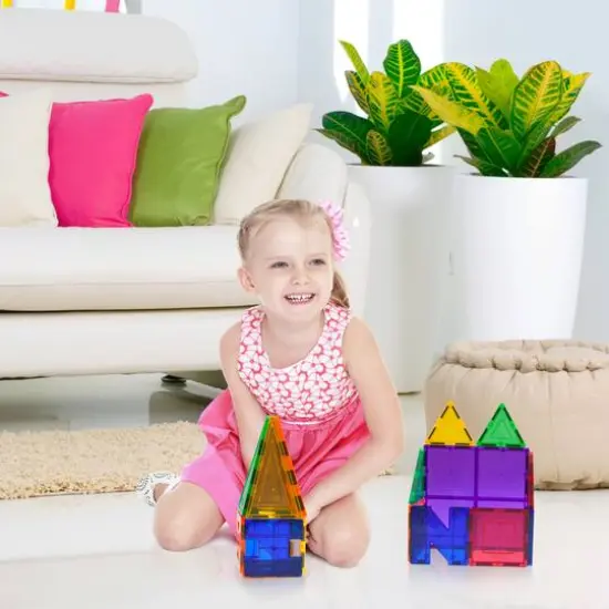 PicassoTiles&reg; 33 Piece Magnetic Tiles {6}