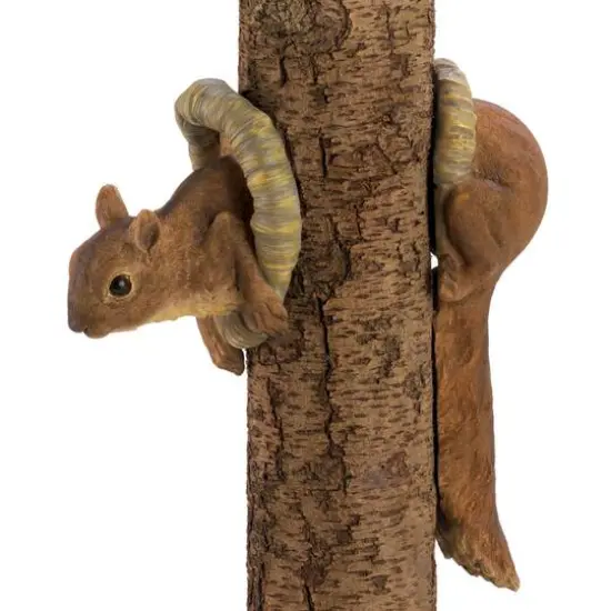 6" Woodland Squirrel Tree D&eacute;cor {1}