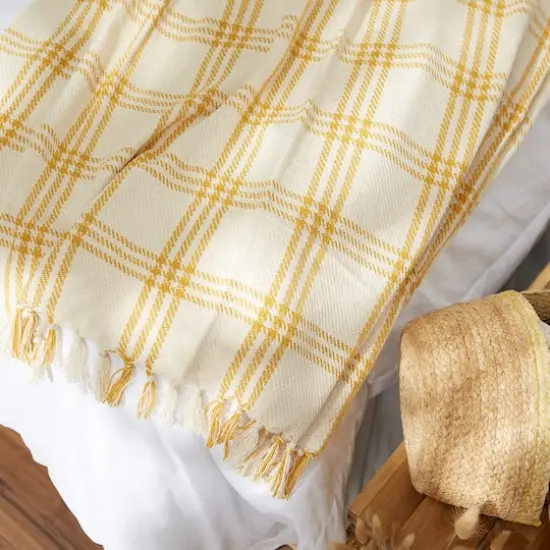 DII&reg; Honey Gold Modern Farmhouse Plaid Throw {9}