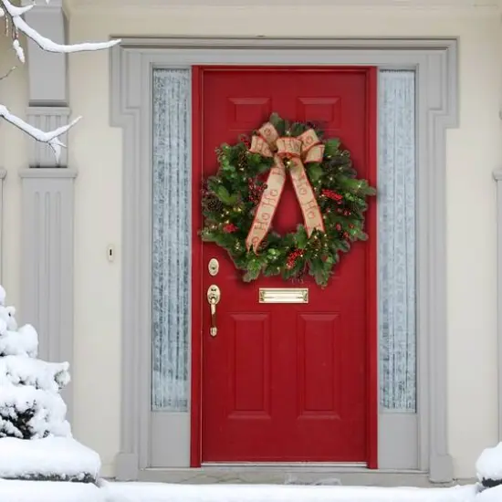 30" Pre-Lit Decorated Wreath {3}